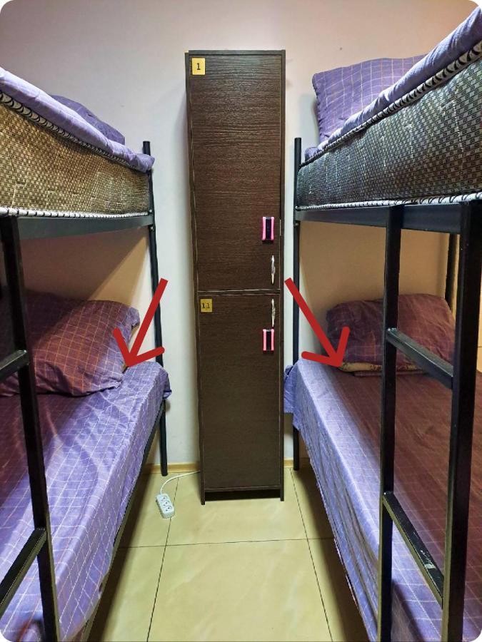 Fox Park Hostel Алма Ата Екстериор снимка
