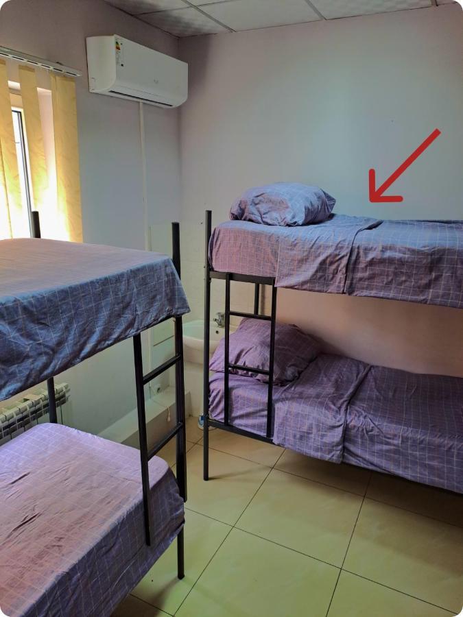 Fox Park Hostel Алма Ата Екстериор снимка