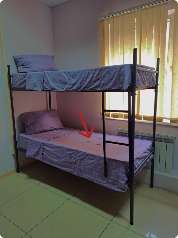 Fox Park Hostel Алма Ата Екстериор снимка