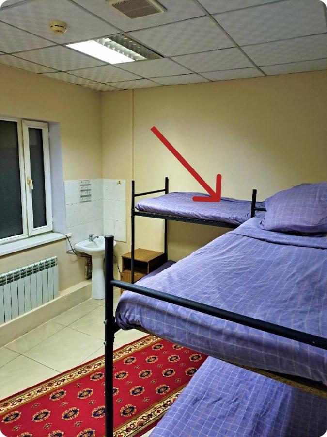 Fox Park Hostel Алма Ата Екстериор снимка